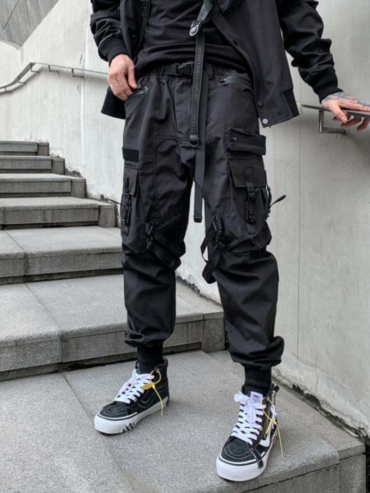 Knee Big Pocket Cargo Pants Streetwear Brand Techwear Combat Tactical YUGEN THEORY
